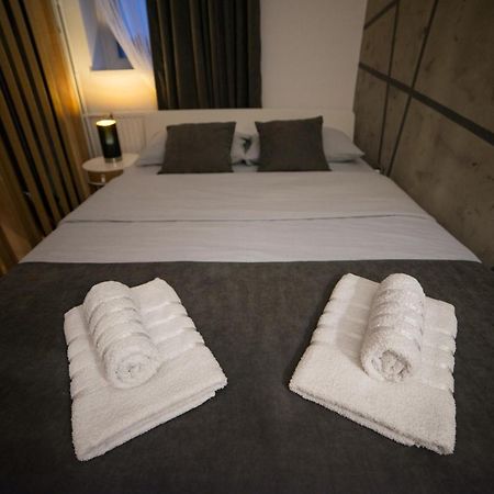 Royal Apartment Bačka Palanka Eksteriør bilde