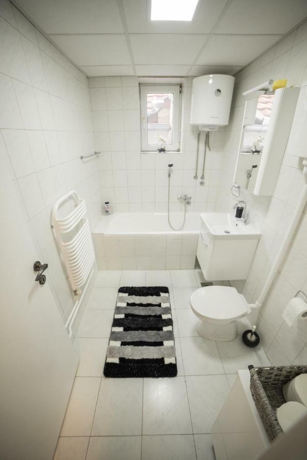 Royal Apartment Bačka Palanka Eksteriør bilde