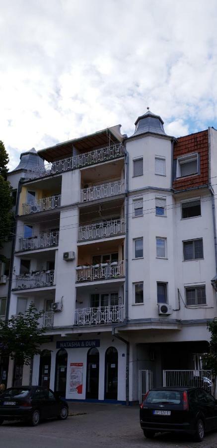 Royal Apartment Bačka Palanka Eksteriør bilde